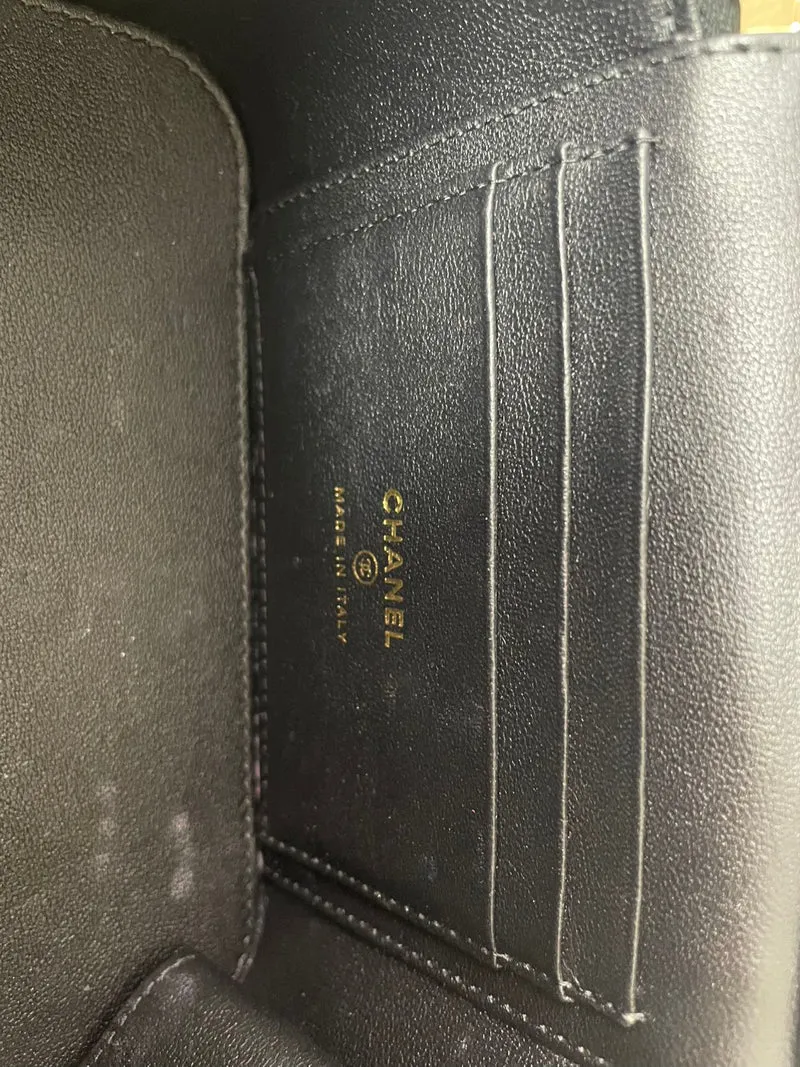Chanel Classic Long Vanity Case aus schwarzem Lammleder mit Tragegriff