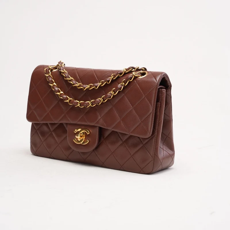 Chanel Vintage Kleine Doppelflap-Tasche, schokoladenbraun, 1996