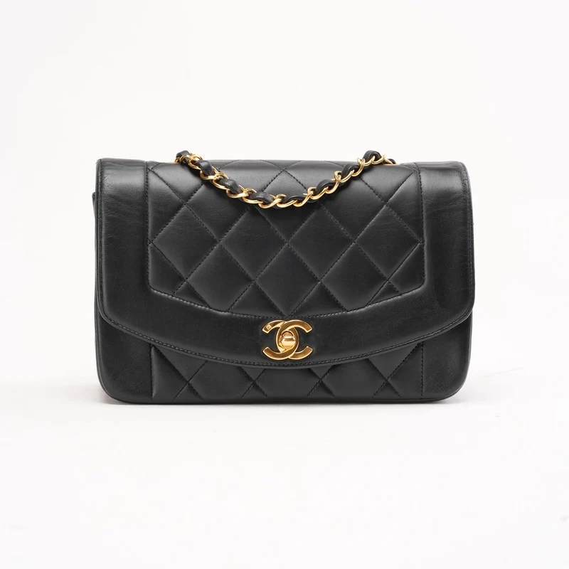 Chanel Vintage Kleine Diana Klappentasche aus Lammleder, Schwarz, 1997
