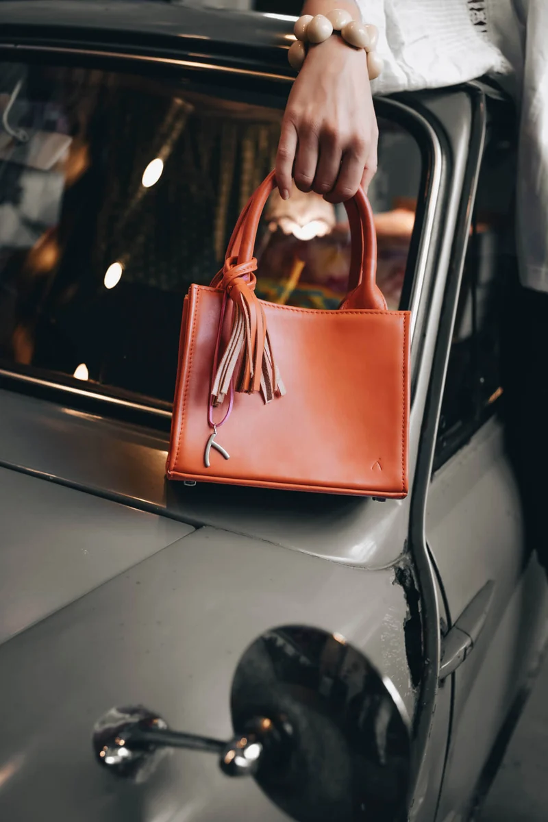 Mini Tote Bag aus Leder