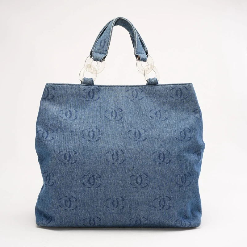 Chanel Vintage Tote Bag aus blauem Denim mit Monogramm, 2003