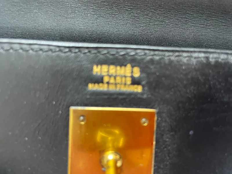 Hermès Vintage Kelly Sellier 32 Box Leder Schwarz W Kreis 1993