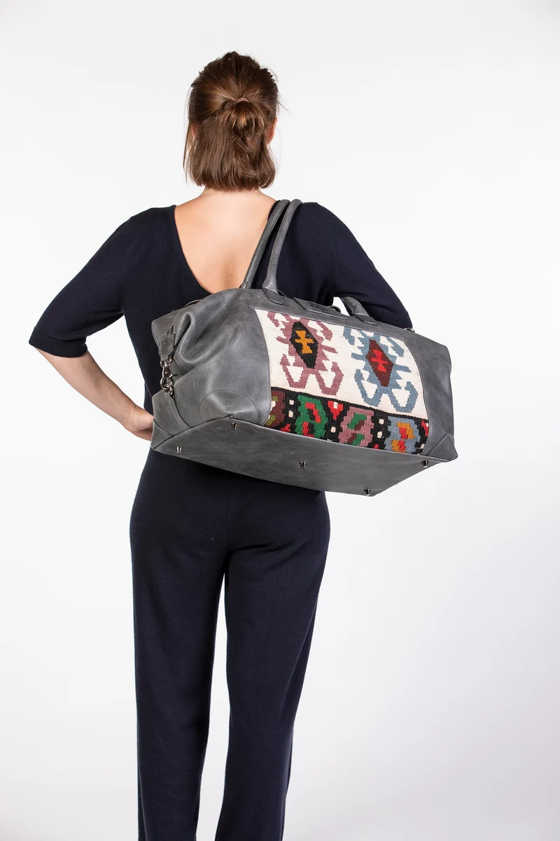 Sued Weekender - Dark Grey-Blue / Kilim