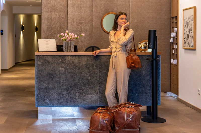 Anden Travelerbag L - Cognac Brown
