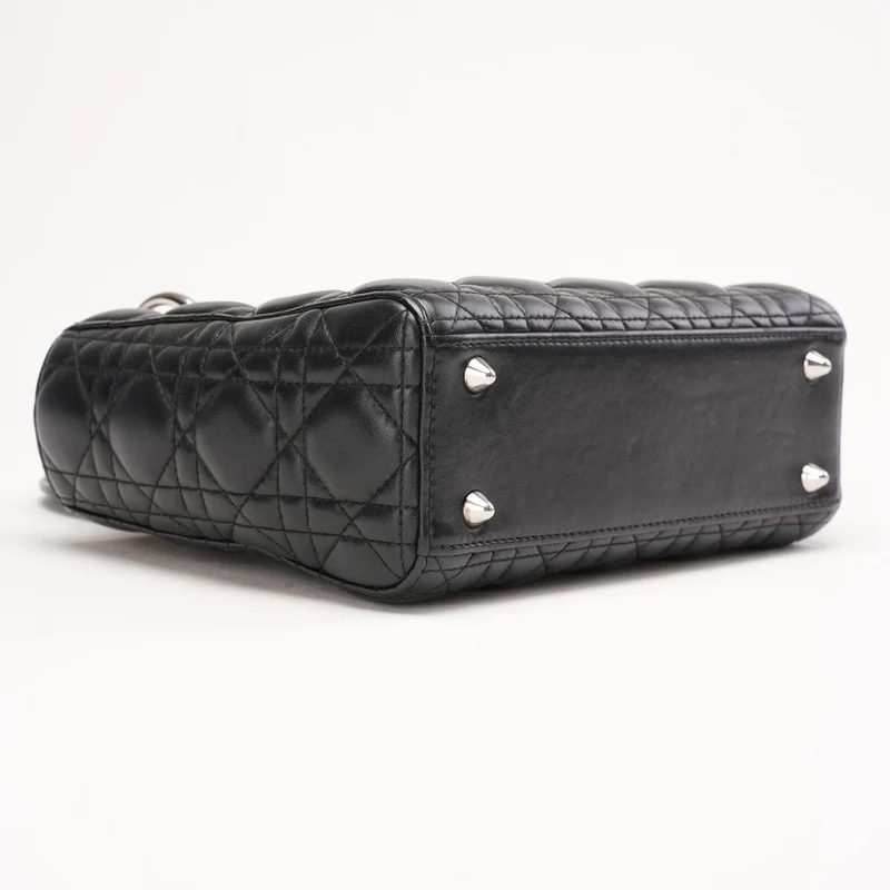 Christian Dior Schwarze kleine Lady Dior Tasche aus Cannage-Lammleder 2016