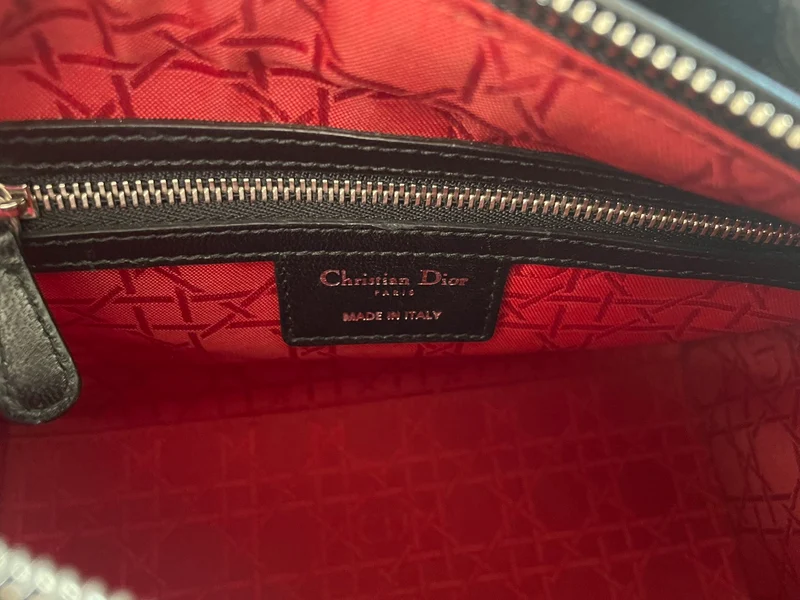 Christian Dior Medium Lady Dior Tasche aus Leder, Schwarz, 2014
