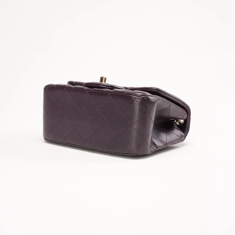 Chanel Mini Square Classic Flap Bag aus Lammleder, burgunderrot, 2017