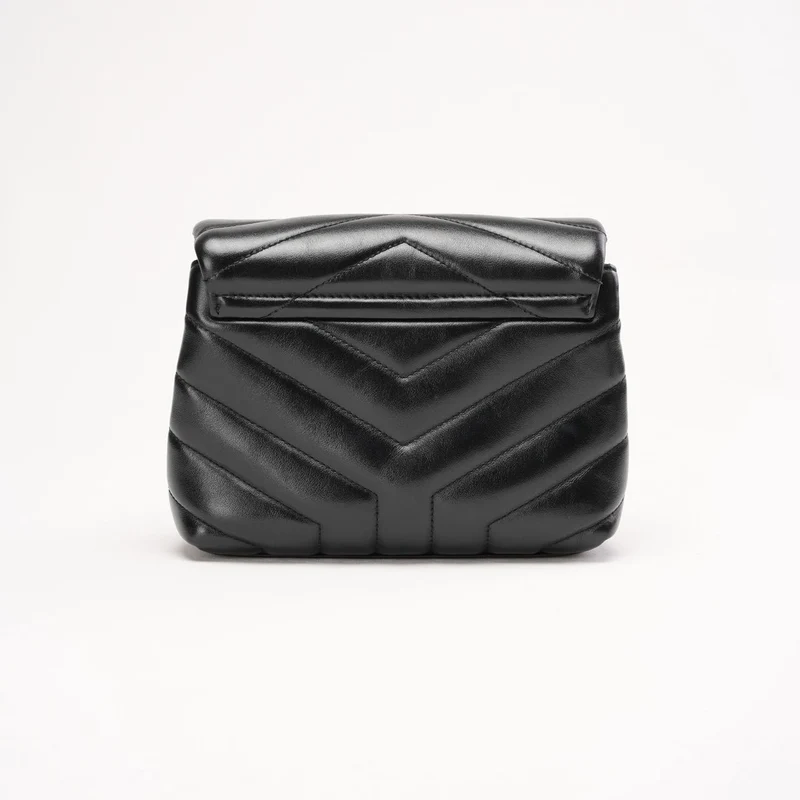 Schwarze Saint Laurent Toy Loulou Kettentasche aus Y-gestepptem Kalbsleder