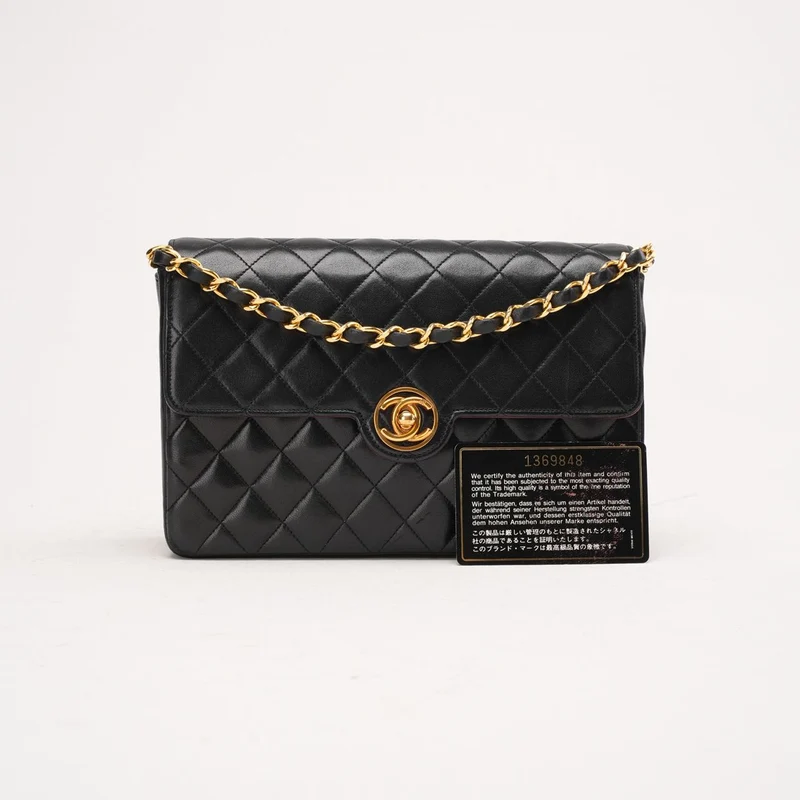 Chanel Schwarze Vintage Timeless Classic Single Flap Bag 1991