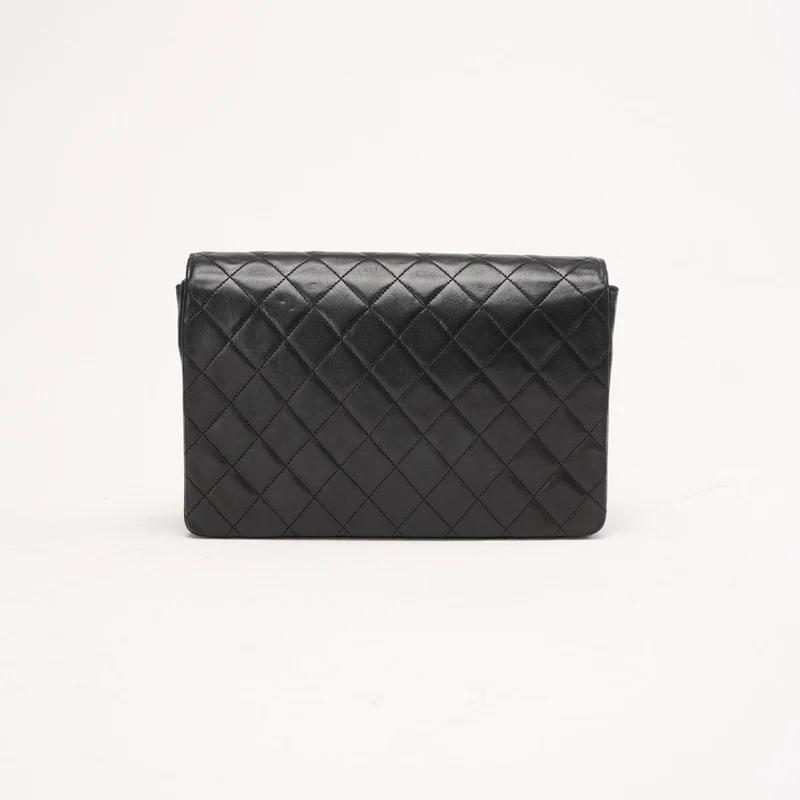 Chanel Schwarze Vintage Timeless Classic Single Flap Bag 1991