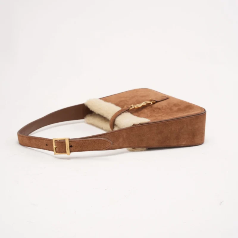Saint Laurent Le 5à 7 Hobo-Tasche aus Wildleder und Shearling 2022