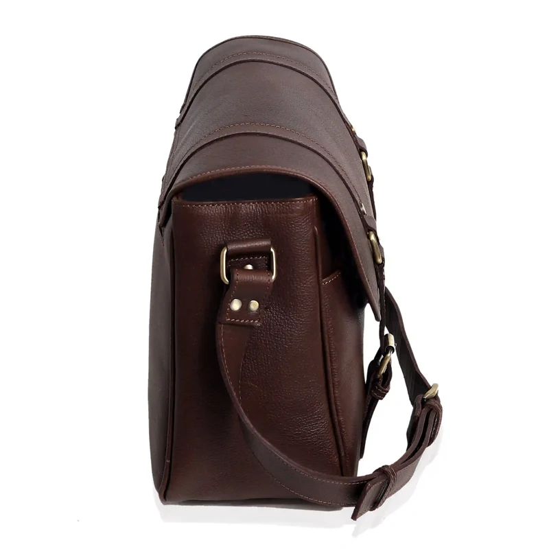 Ashford Full-Grain Leather Messenger Bag