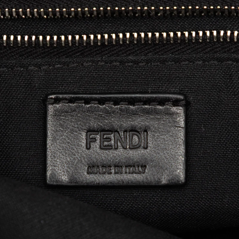 Fendi Zucca Canvas Cabrio Baguette-Tasche