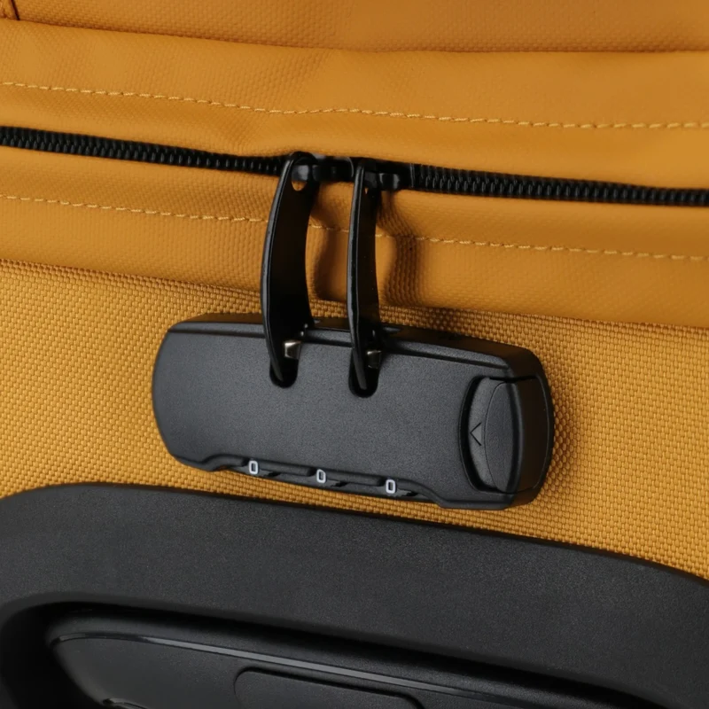 Travelite Bolonia Rollenreisetasche L 72 cm -Yellow