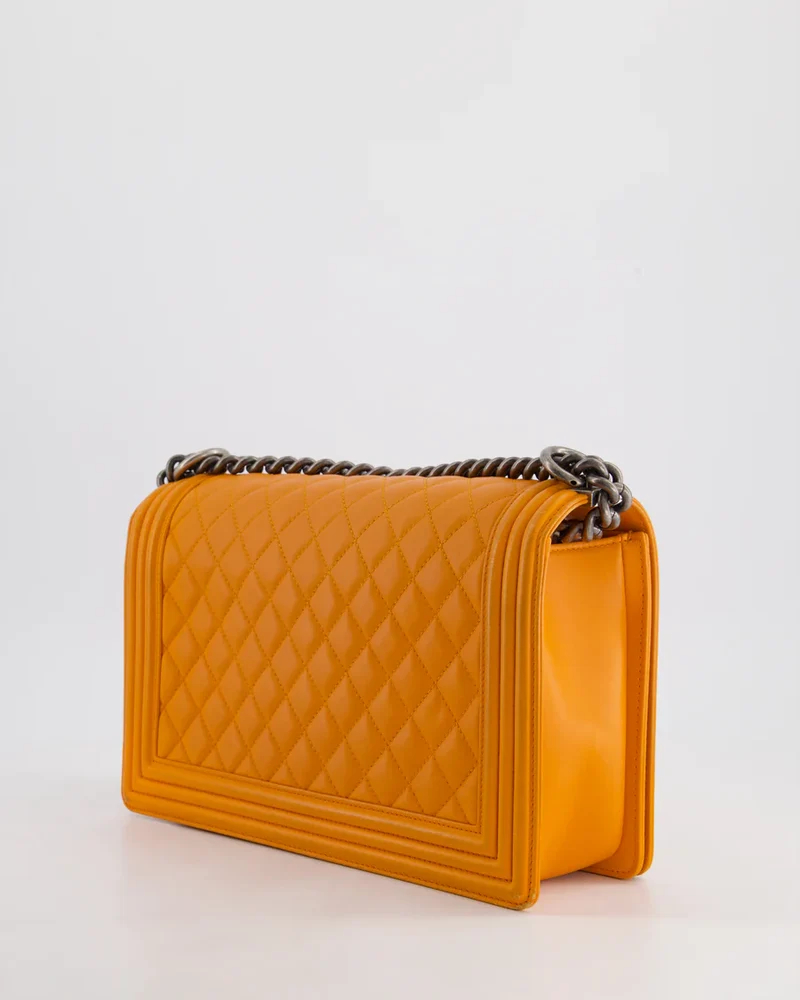 Chanel Medium Boy Bag Lamm Orange 2015