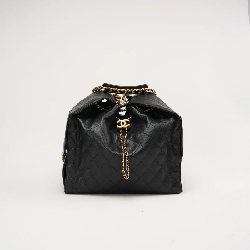Chanel 25 Medium genarbtes Kalbsleder & Gold-Tone Schwarz 2025