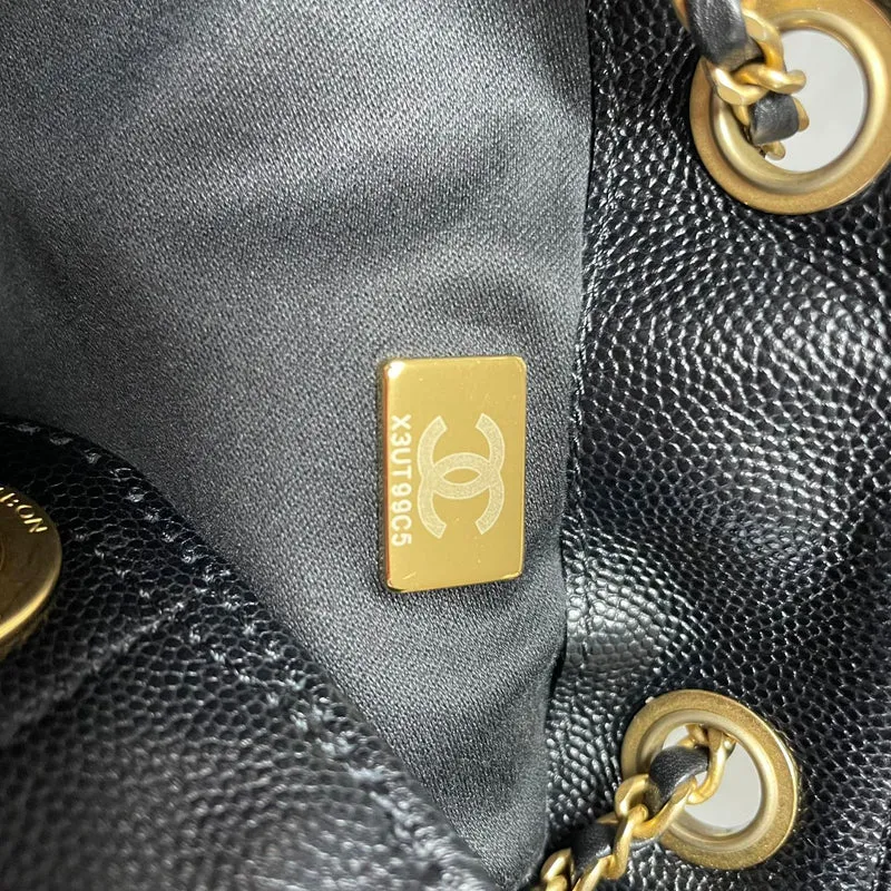 Chanel 25 Medium genarbtes Kalbsleder & Gold-Tone Schwarz 2025
