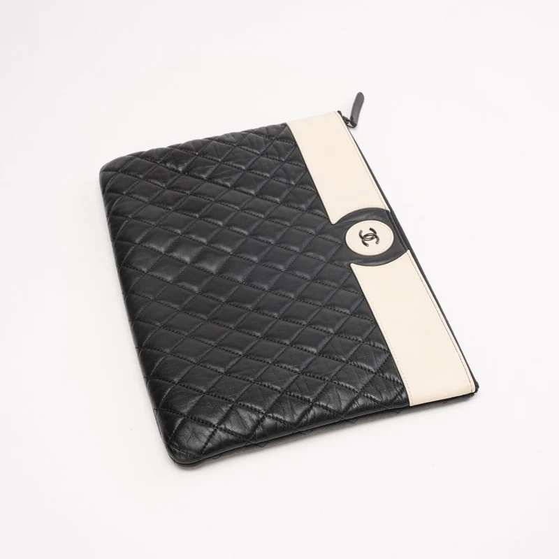 Chanel Mademoiselle CC Bicolor Clutch aus Lammleder, groß, Schwarz, 2017