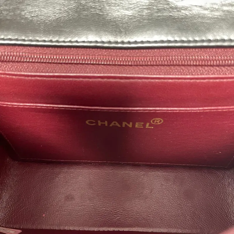 Chanel Vintage Mini Square Classic Flap Bag aus Lammleder, Schwarz, 1996