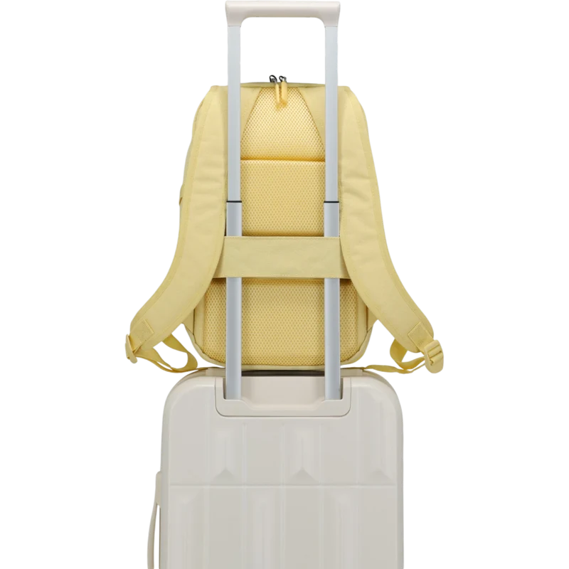 Travelite Kick Off Cabin-Rucksack 40 cm -Yellow