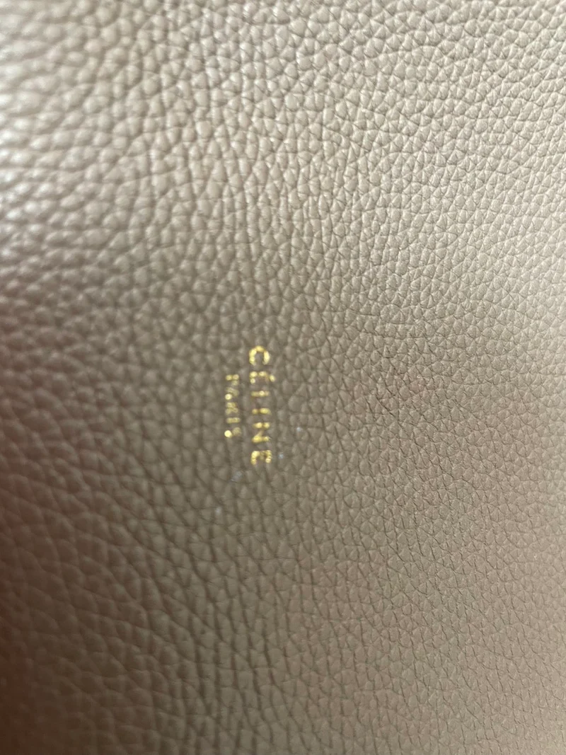 Celine Micro Belt Bag aus taupefarbenem genarbtem Kalbsleder, 2015