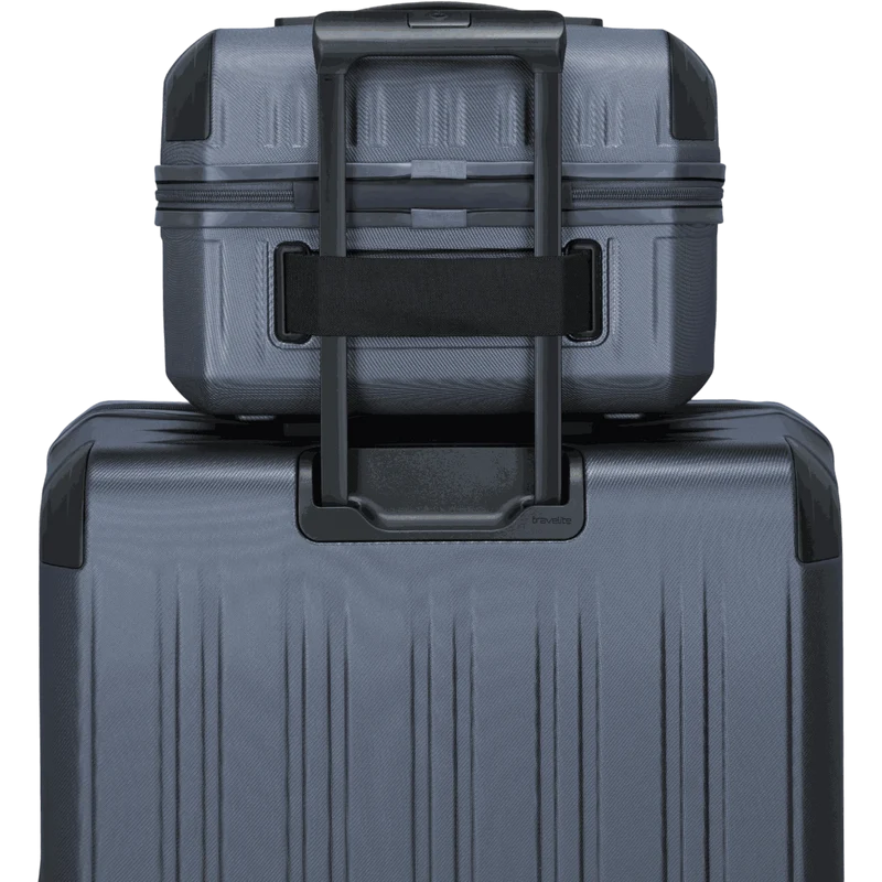 Travelite Dynamiic Beauty Case 38 cm -Denimblue