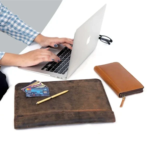 PENNSYLVANIA LEATHER BUSINESS ESSENTIALS COMBO SET