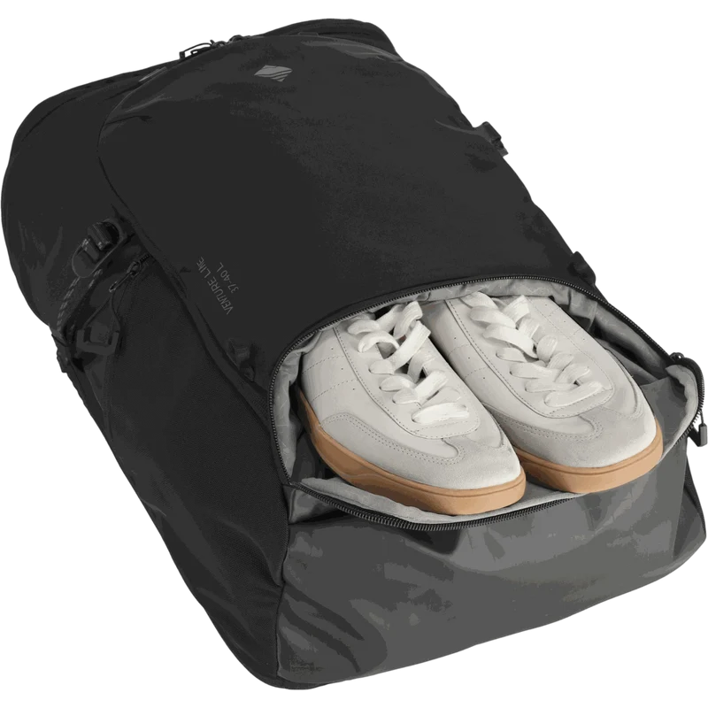 Travelite Venture Line Rucksack XL 53 cm -Black