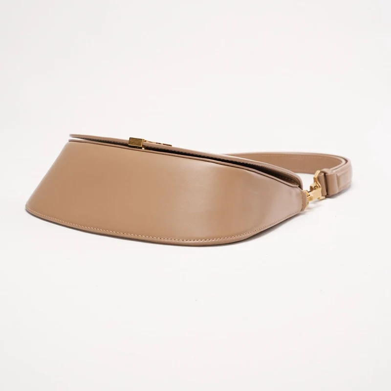 Saint Laurent Beige Mini Voltaire Henkeltasche aus Boxkalbsleder 2024