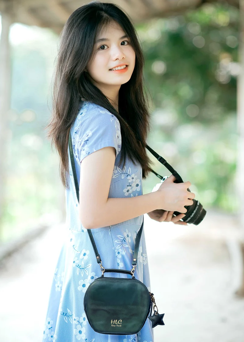 HLC collection Small Apple Cut Crossbody Bag Women - Red