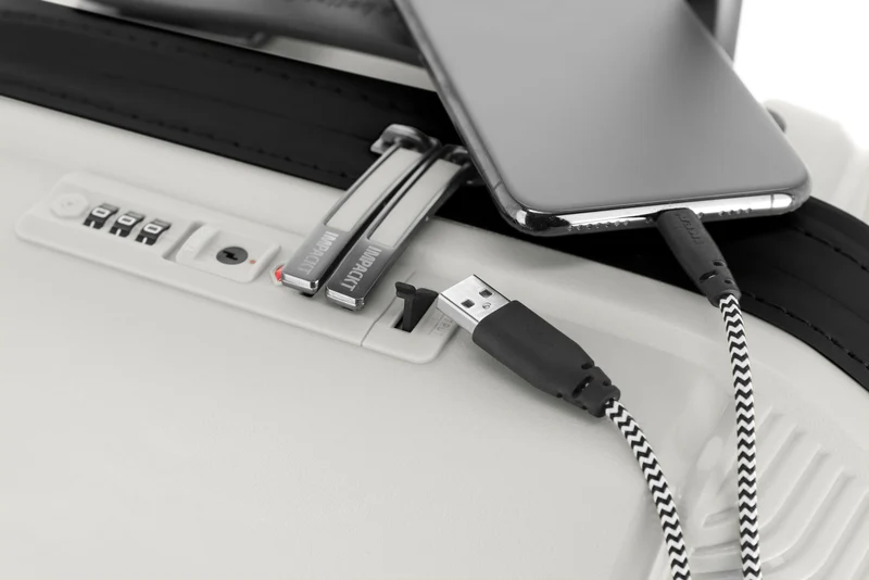 IMPACKT - IP1 Trolley S mit USB Port