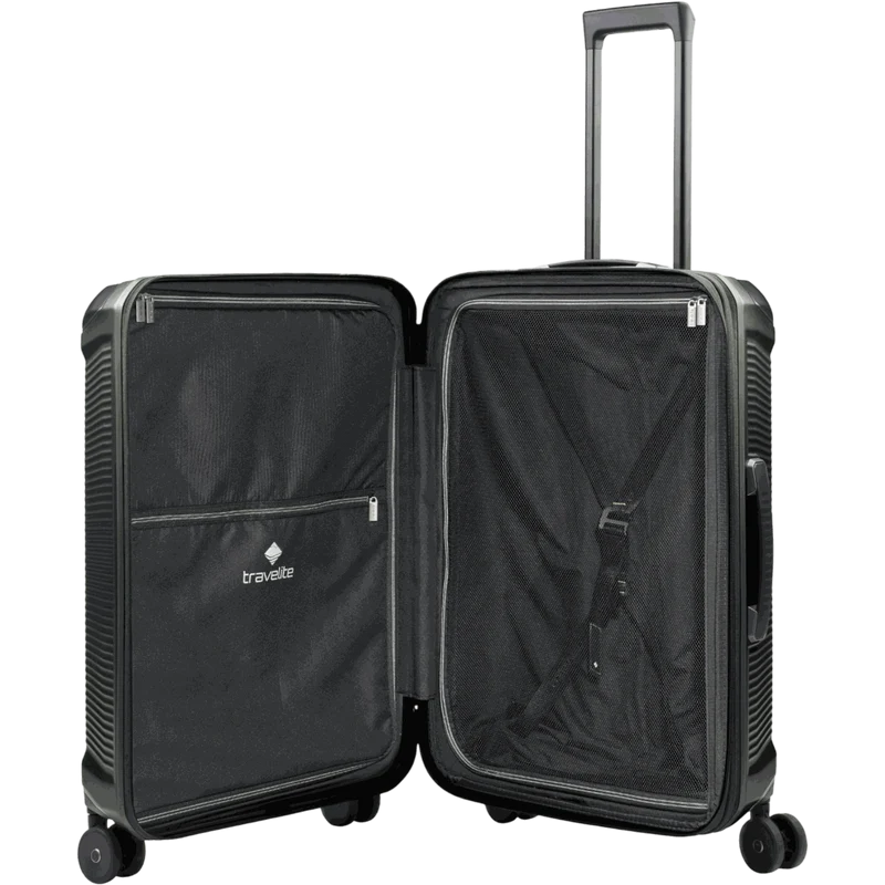 Travelite Millennium 4-Rollen-Koffer M 67 cm erw. -pine green