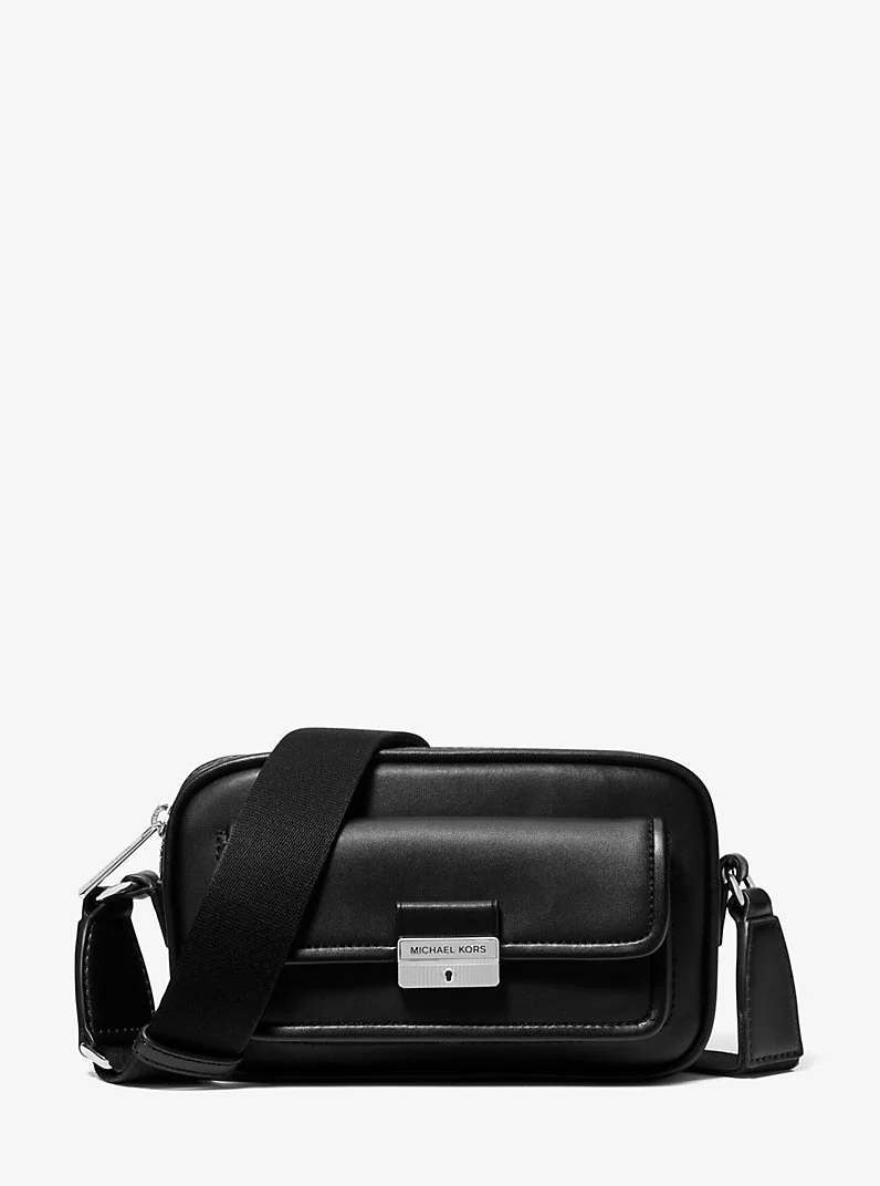 Michael kors xs bradshaw umhängetasche