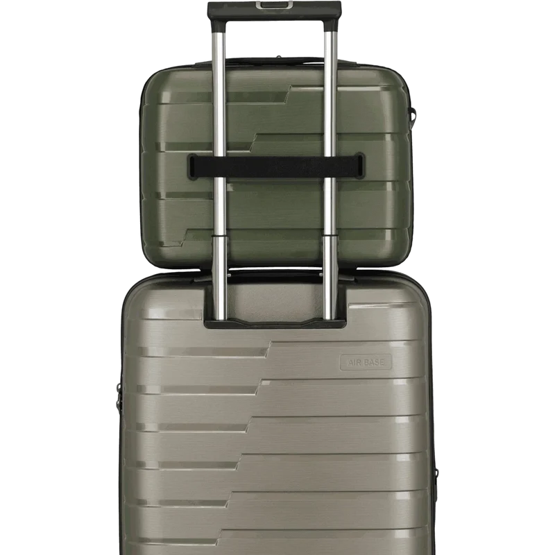 Travelite Air Base Beauty Case 34 cm -Olive