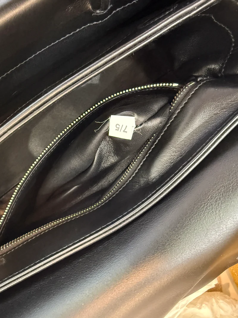 Prada Passage Medium Tote Bag Schwarz