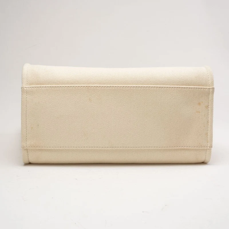 Chanel Deauville Shopping-Tasche mit weißen Perlen 2020