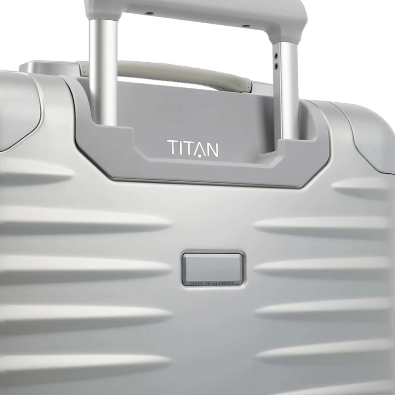 TITAN ETERNITY 4-Rollen-Trolley aus Aluminium M+ 69 cm -silver
