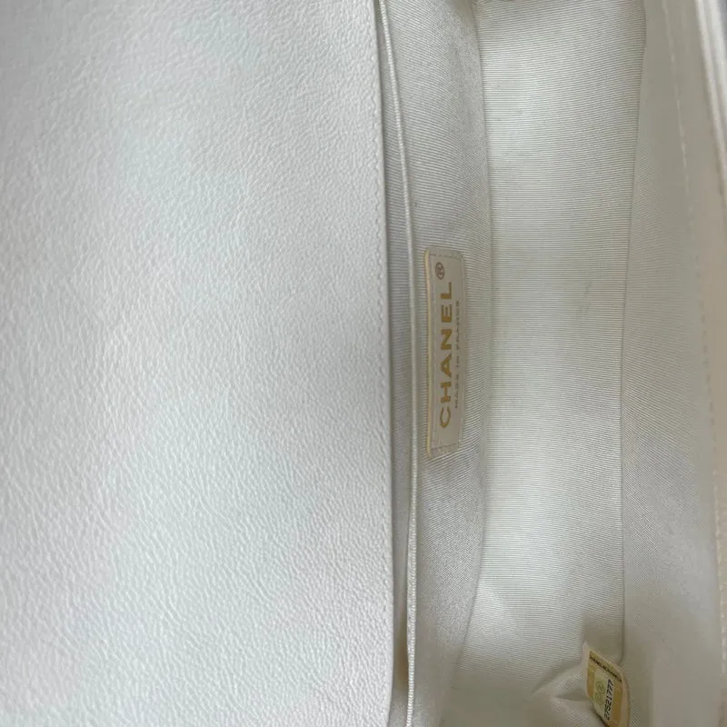 Chanel Medium Le Boy Bag Caviar White 2019