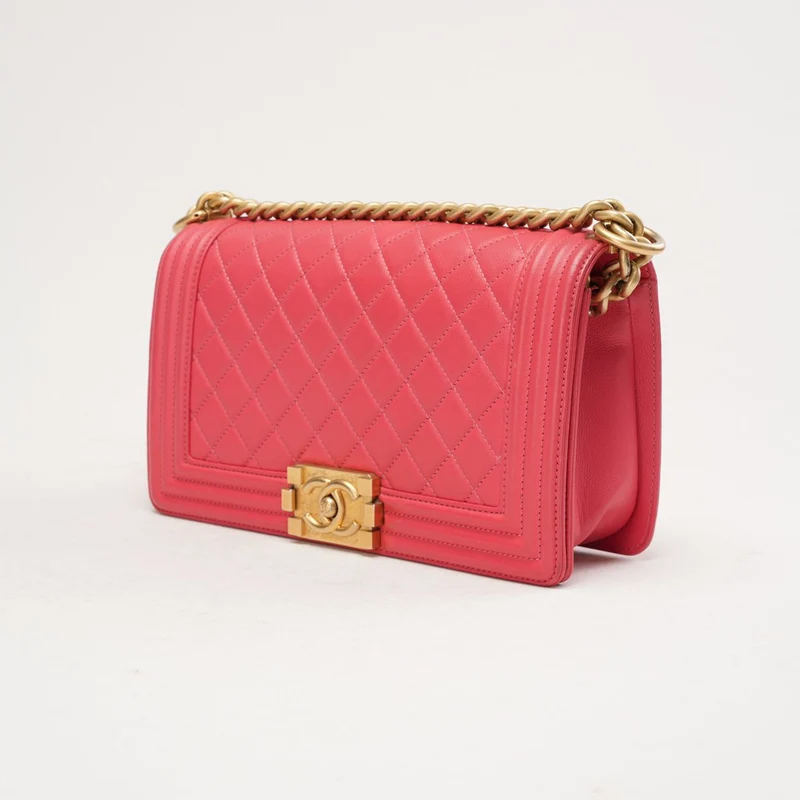 Chanel Medium Boy Flap Caviar Dunkelrosa 2017