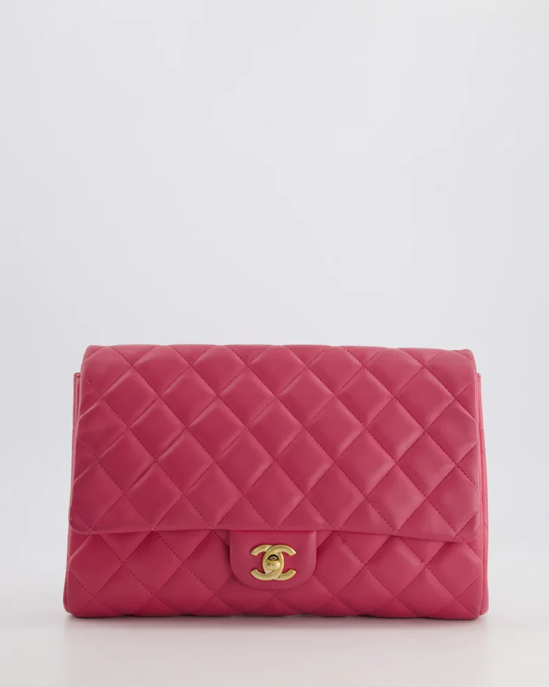 Chanel Timeless Clutch mit Kette aus rosafarbenem Lammleder