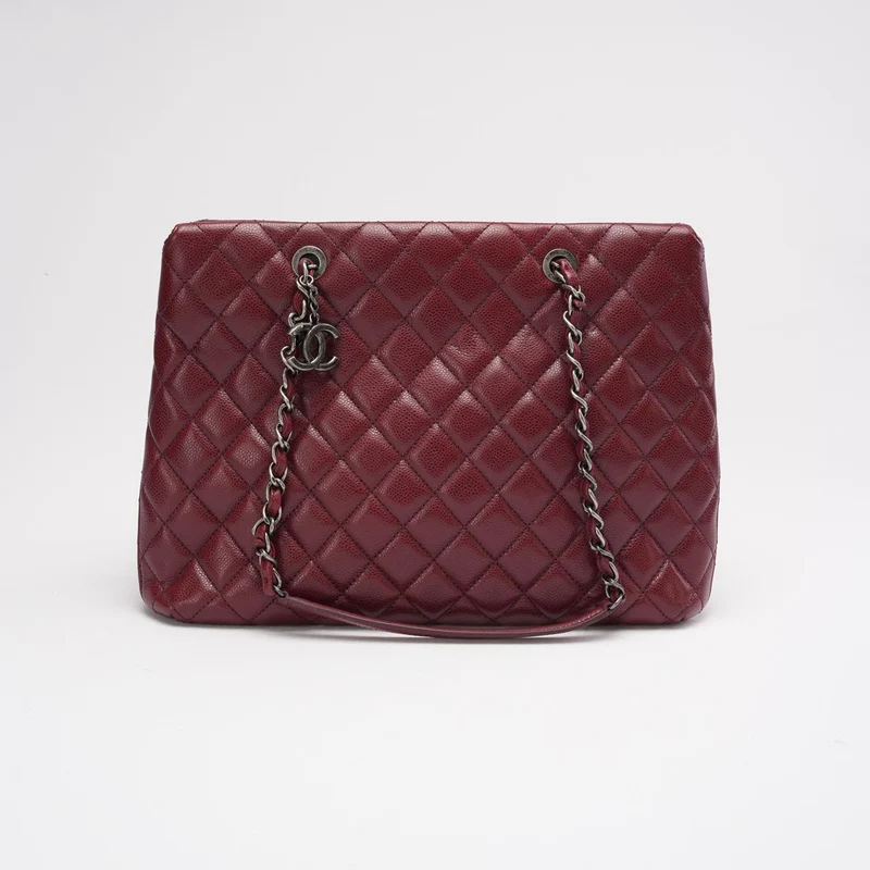 Chanel City-Shopping-Tasche aus burgunderrotem Kaviarleder, Modell 2016