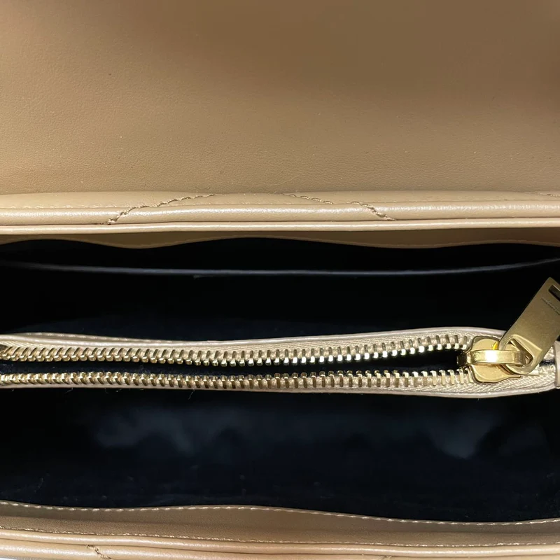 Saint Laurent Kleine Loulou Kettentasche Dunkelbeige 2022