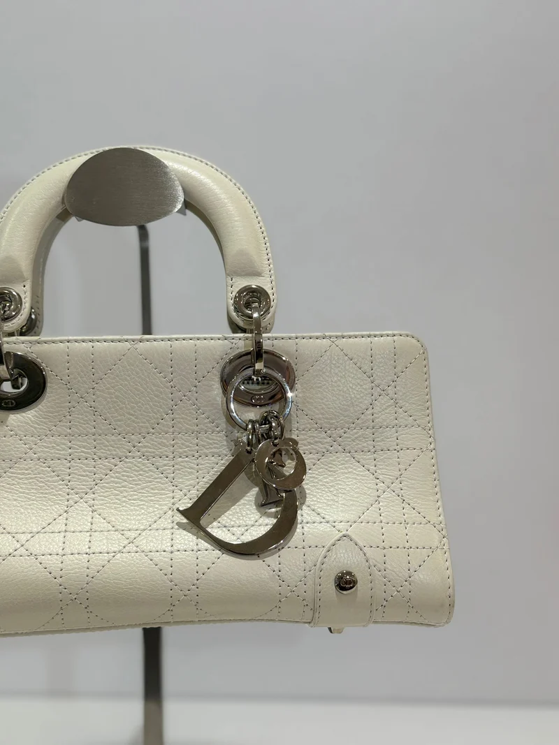 Christian Dior Weiße kleine East West Lady Dior Kalbsleder 2004