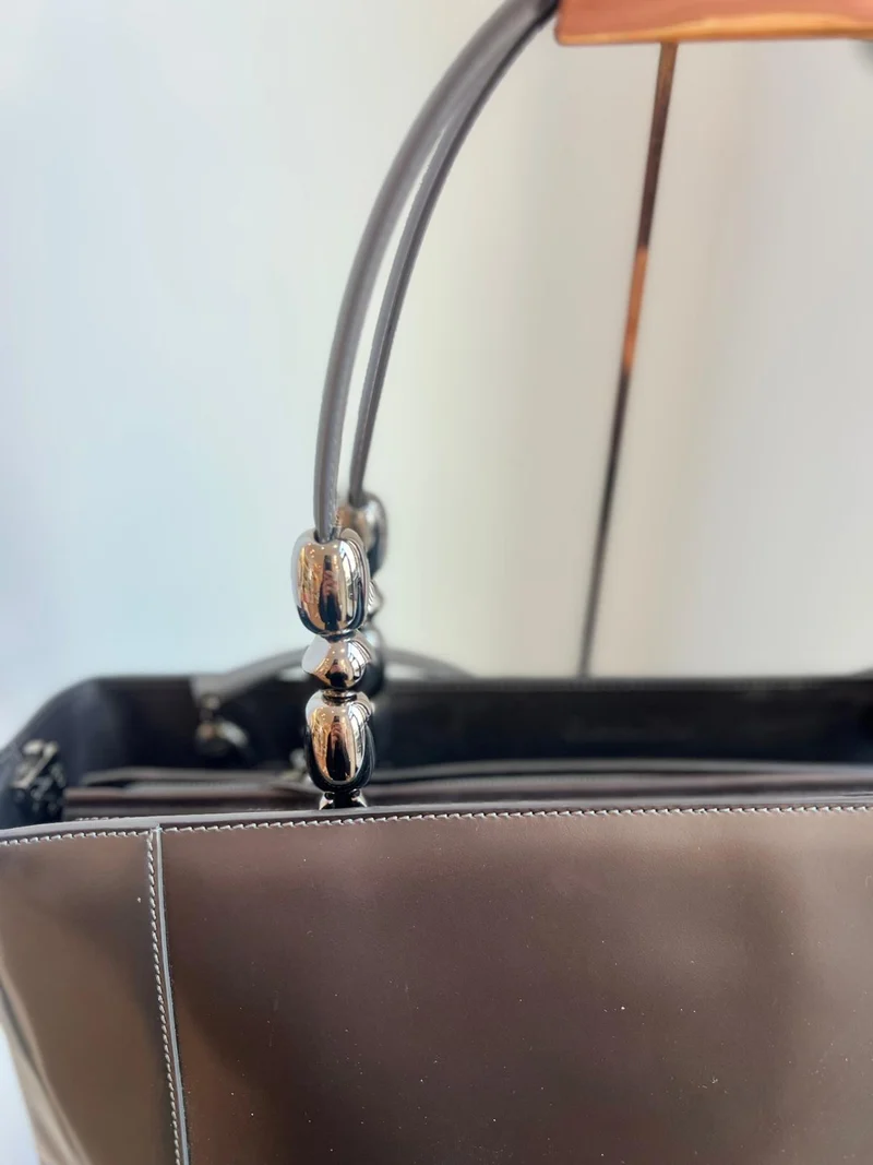 Christian Dior Grey Lady Malice Perla Lackleder 1999
