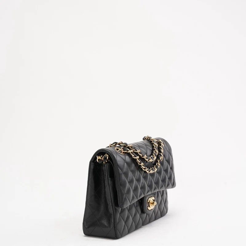 Chanel Schwarze Classic Medium Double Flap Bag aus Lammleder 2014 Teil 1