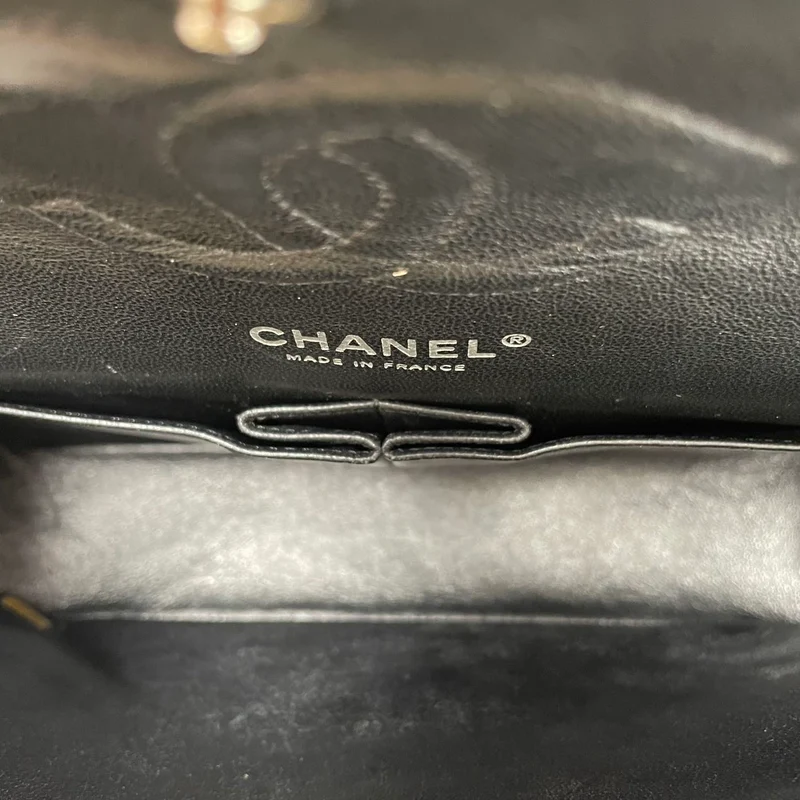 Chanel Classic Medium Double Flap Bag, schwarzes Kaviarleder, 2010