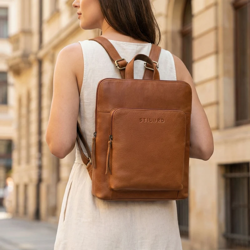 B-WARE "Ari" Kleiner City Rucksack Damen Leder