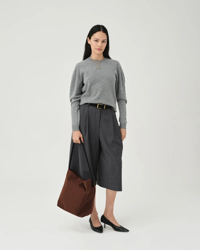 Essence Vertical Tote Chocolate Trench