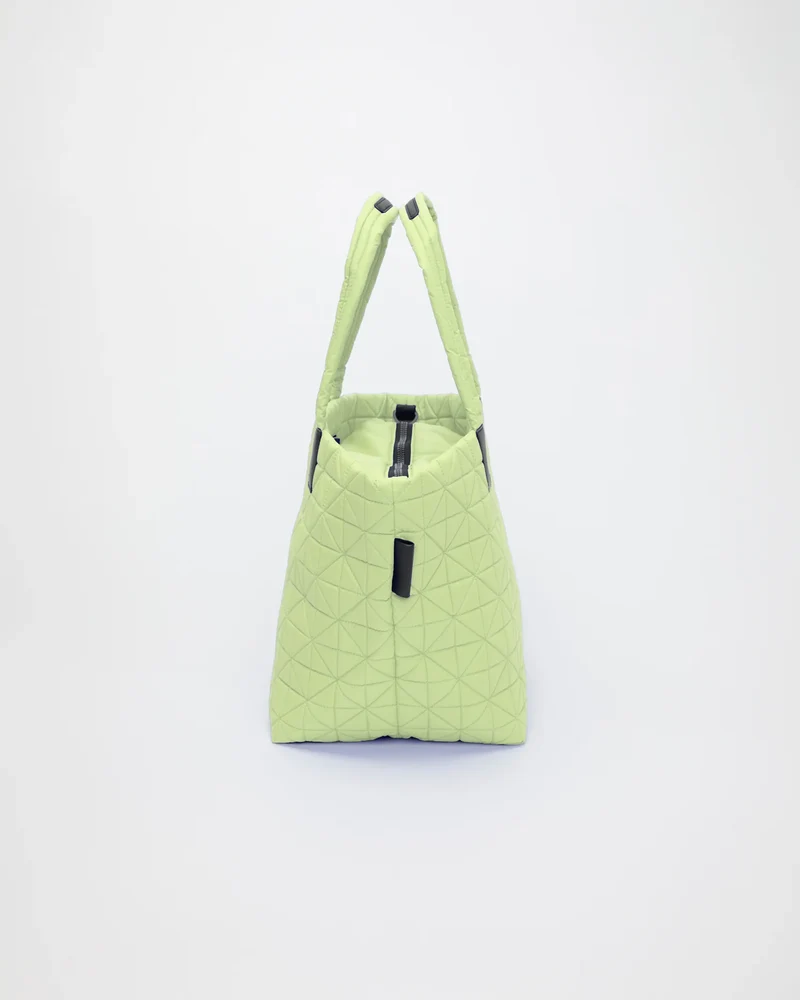 Vee Tote Medium Limelight