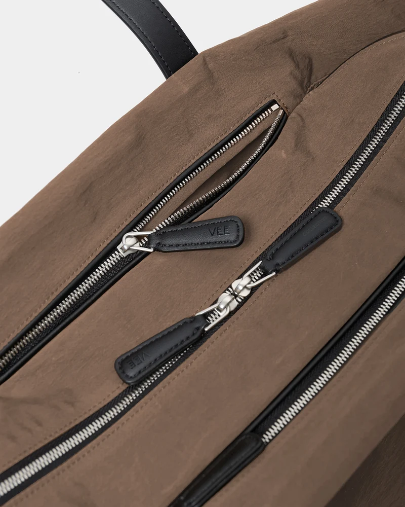 Essence City Tote Mink Trench
